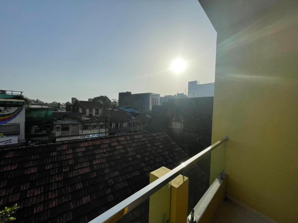 Shree Sadguru Krupa Yatri Niwas Villa Kolhapur Ngoại thất bức ảnh