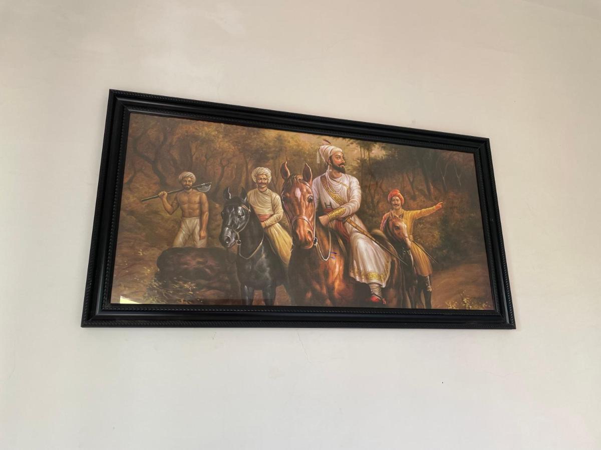 Shree Sadguru Krupa Yatri Niwas Villa Kolhapur Ngoại thất bức ảnh
